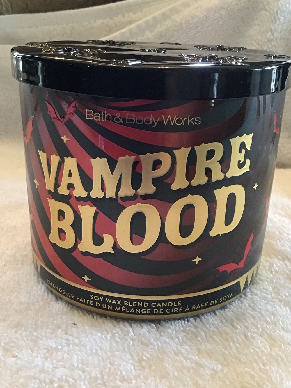 Bath & Body Works 3 wick candle Vampire Blood
